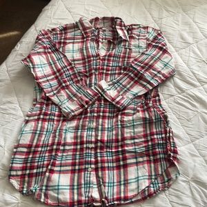 2 women’s Sonoma night shirts XL